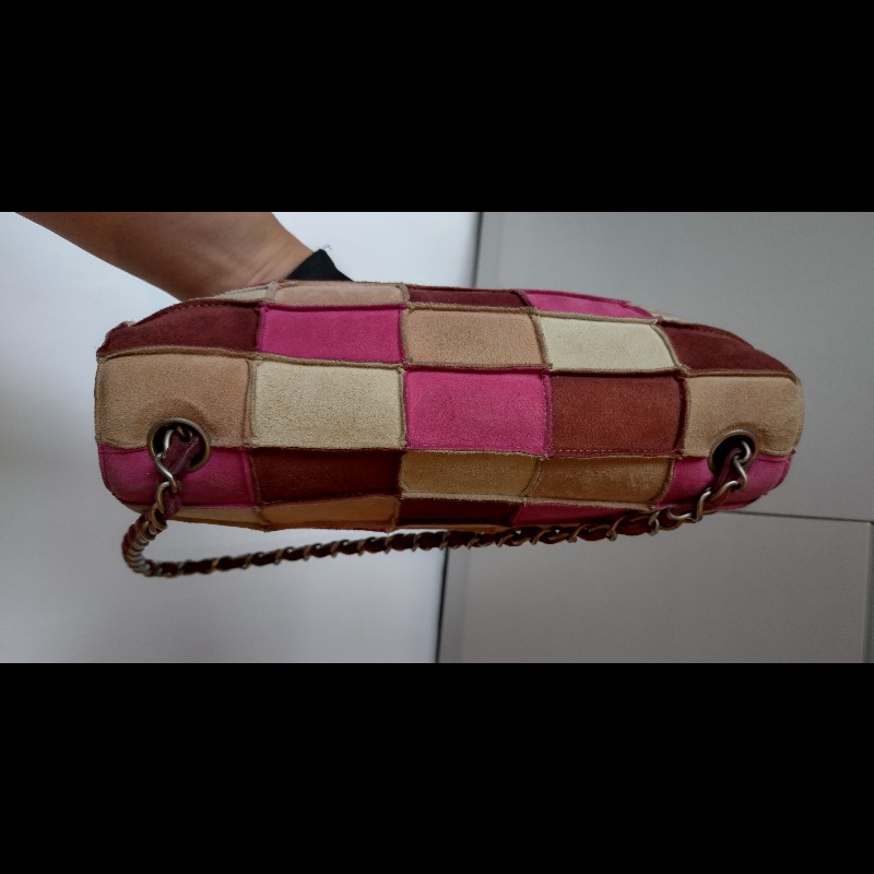 Chanel 銀鍊粉咖米拼色方格方釦肩側包-19