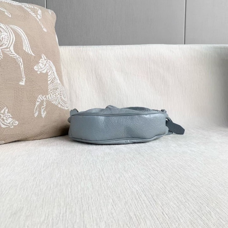 Balenciaga Le Cagole 機車餃子包xs碼 藍色 25*15*6  9新 配件塵袋 子包 鏡子-4
