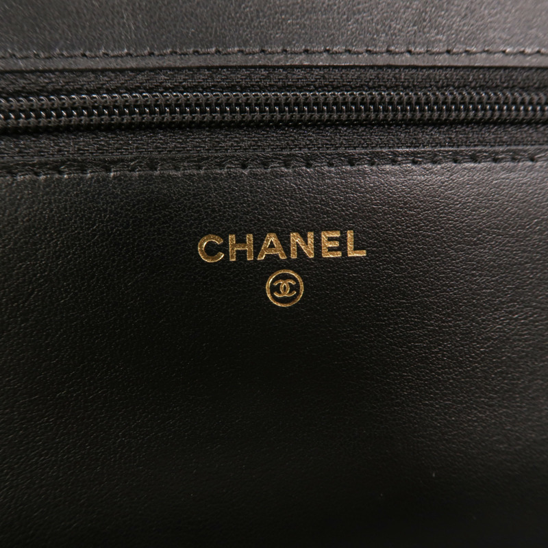 CHANEL 牛皮皮革Boy Wallet On Chain鏈帶肩背袋-5