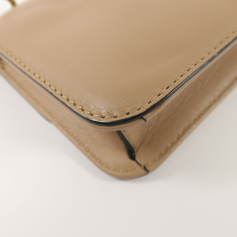 Valentino 牛皮皮革Rockstud Glam Lock Flap Bag鏈帶肩背袋-16