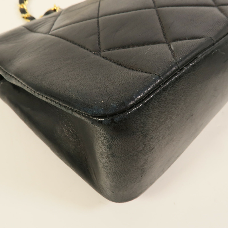 CHANEL 羊皮皮革Vintage Diana鏈帶肩背袋-11