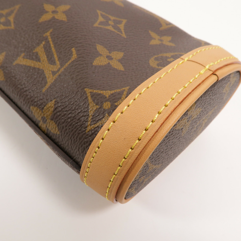 LOUIS VUITTON Monogram Fold Me Pouch肩背袋-11