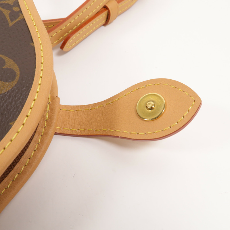 LOUIS VUITTON Monogram Fold Me Pouch肩背袋-13