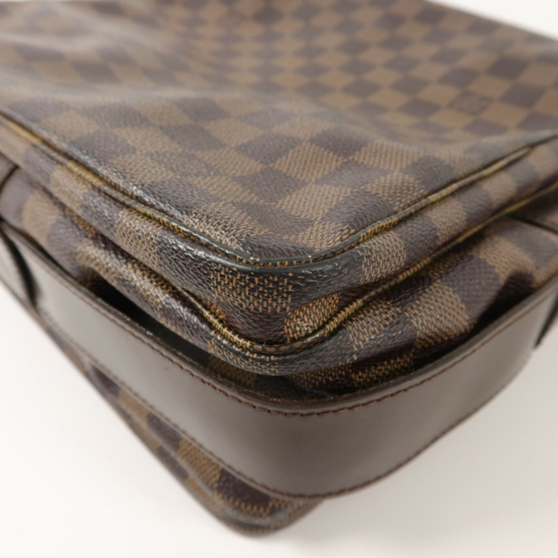 LOUIS VUITTON Damier Naviglio肩背袋-12