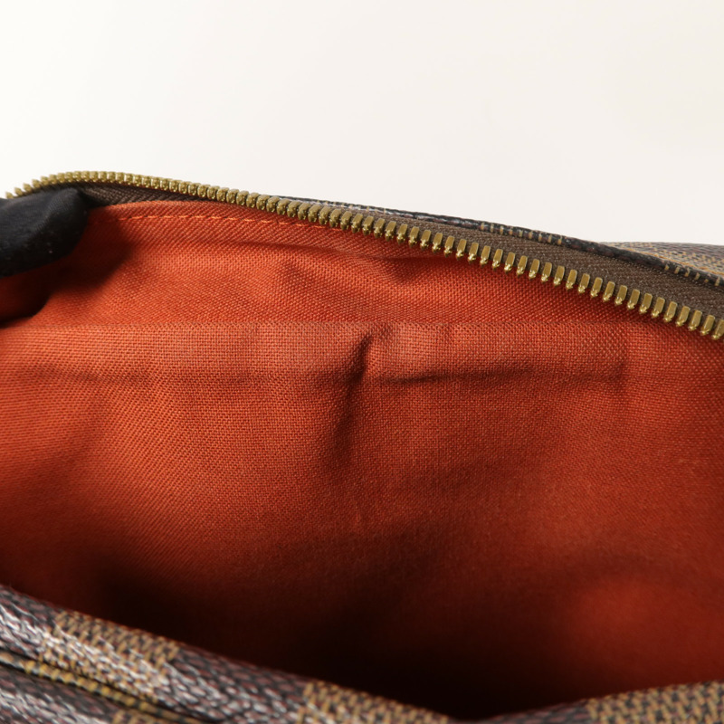 LOUIS VUITTON Damier Naviglio肩背袋-19