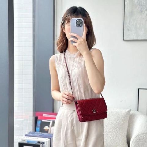 Chanel 漆皮Woc鏈條包 紅色銀扣 19*12.5*1  9新 配件盒子 塵袋