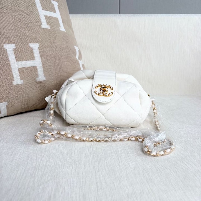 Chanel 白金元寶包 白色金扣 羊皮14*9*13 芯片款  9新 配件鏈條 塵袋-2