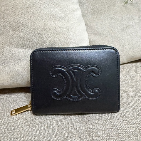 Celine 凱旋門ㄇ型短夾 購於台灣正櫃