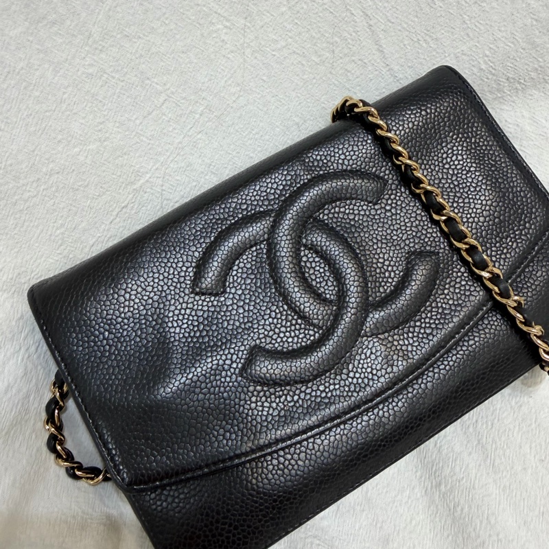 Chanel WOC金鍊荔枝牛皮斜背包-1