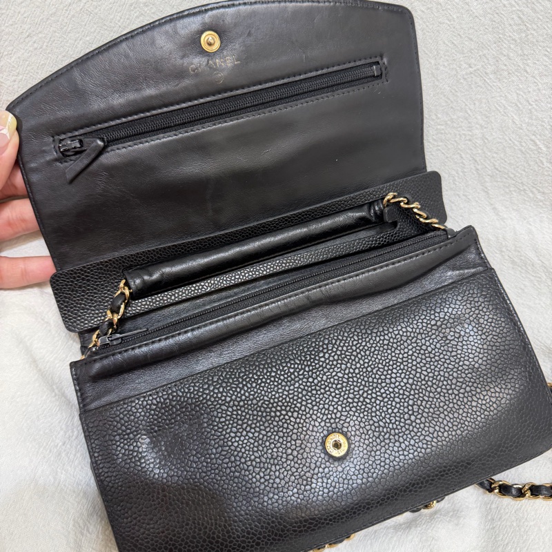 Chanel WOC金鍊荔枝牛皮斜背包-2
