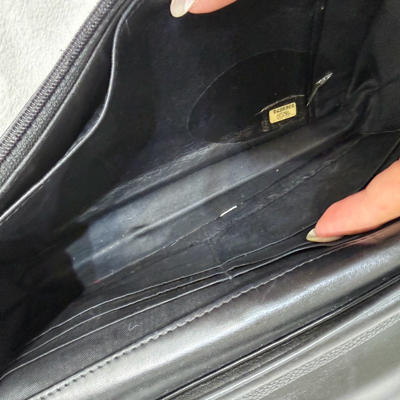 Chanel WOC金鍊荔枝牛皮斜背包-3