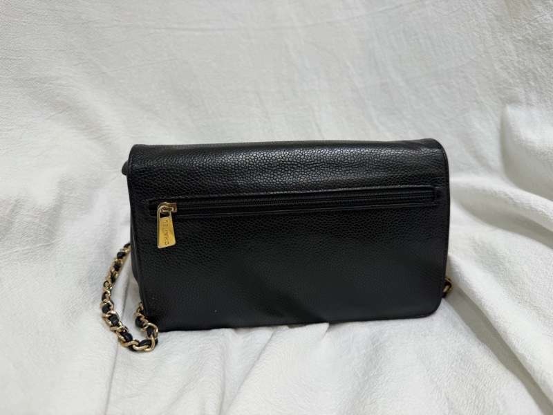 Chanel WOC金鍊荔枝牛皮斜背包-6