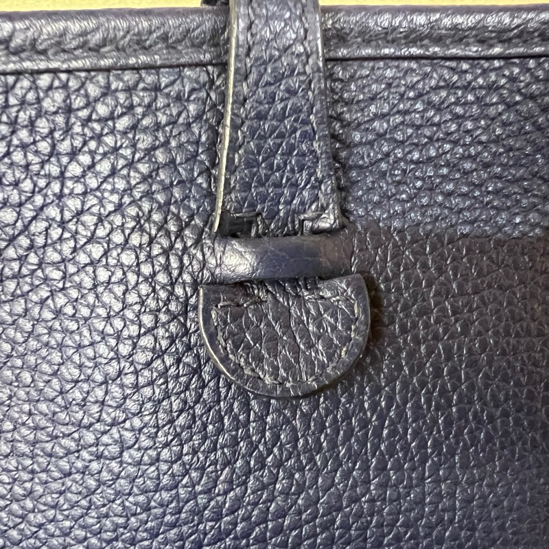Hermes M3 Bleu Encre水墨藍Clemence皮金釦MiniEvelyne 斜背包-16