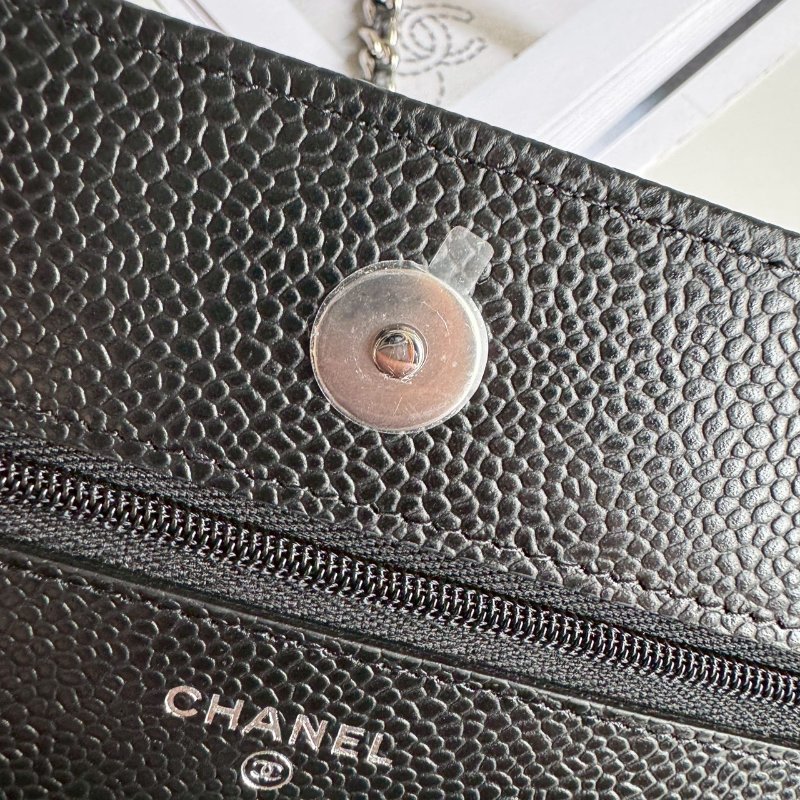 ✨全新商品✨全配 Chanel 黑色銀釦WOC-5