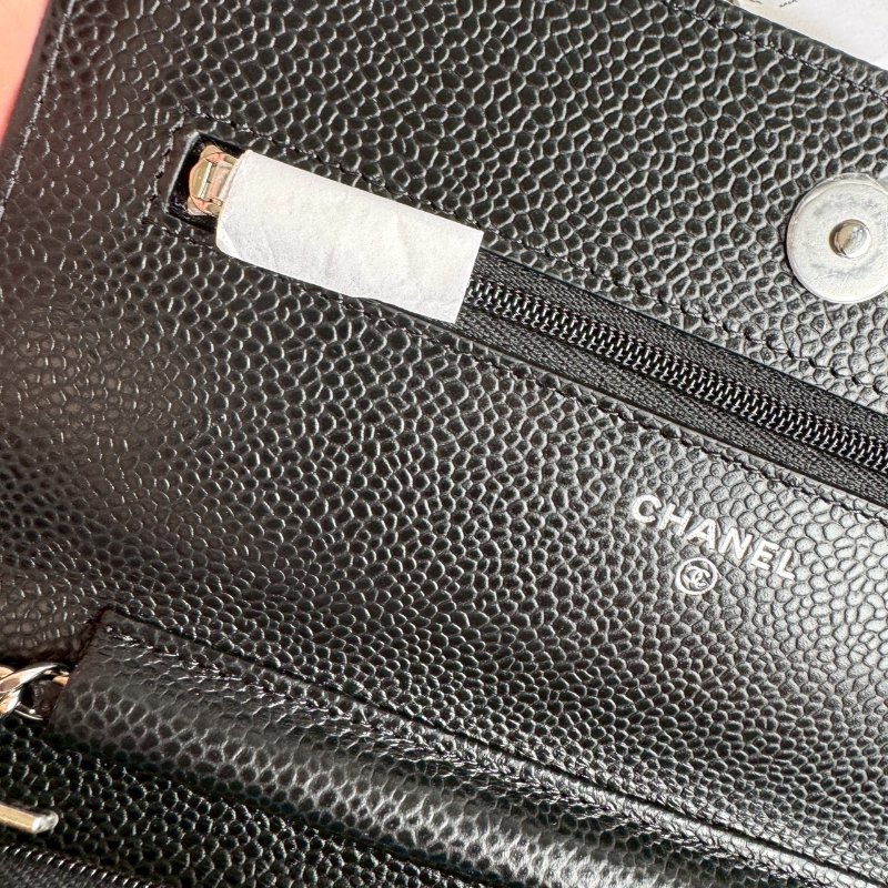 ✨全新商品✨全配 Chanel 黑色銀釦WOC-8