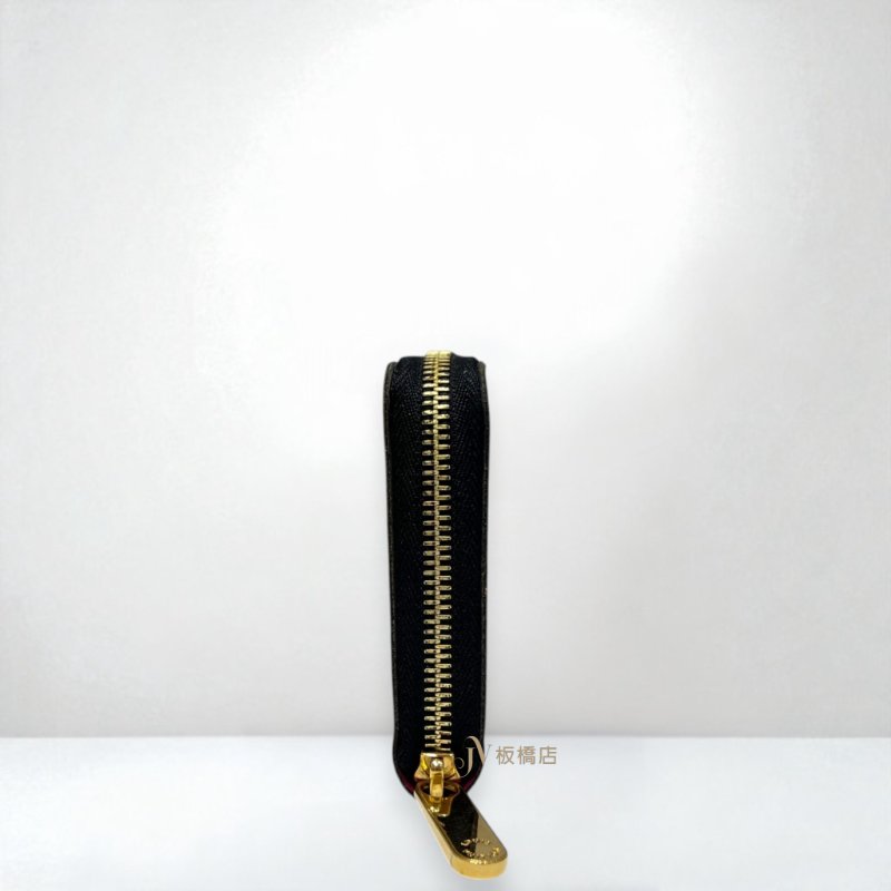 JS1383-LV  村上隆系列黑彩拉鍊長夾M60243-1