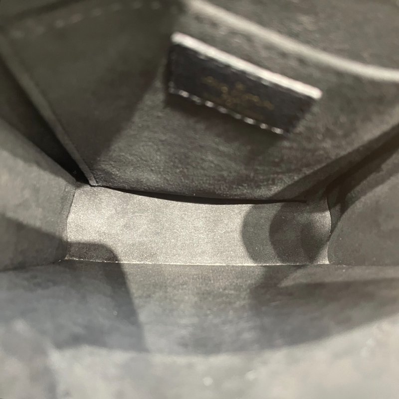 LOUIS VUITTON 路易威登 M80478 Petit Sac Plat 迷你琴譜包 皮革 黑色 金釦-11