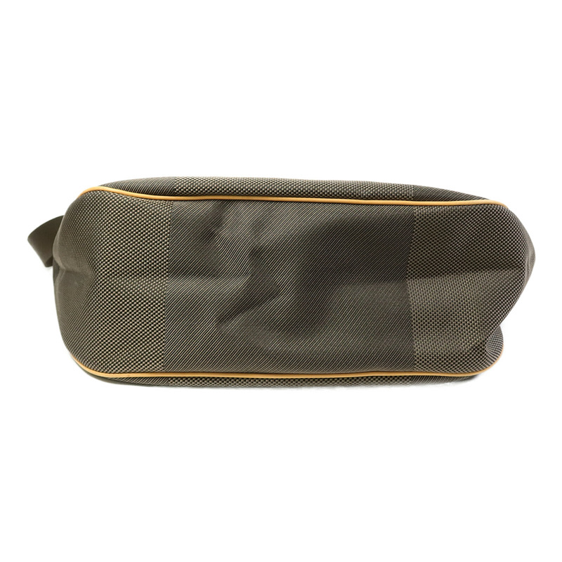 LOUIS VUITTON Damier Geant Explorateur肩背袋-3