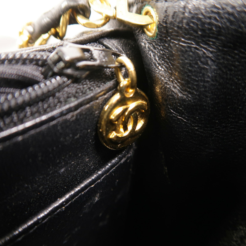 CHANEL 羊皮皮革Vintage Classic 17鏈帶肩背袋-18