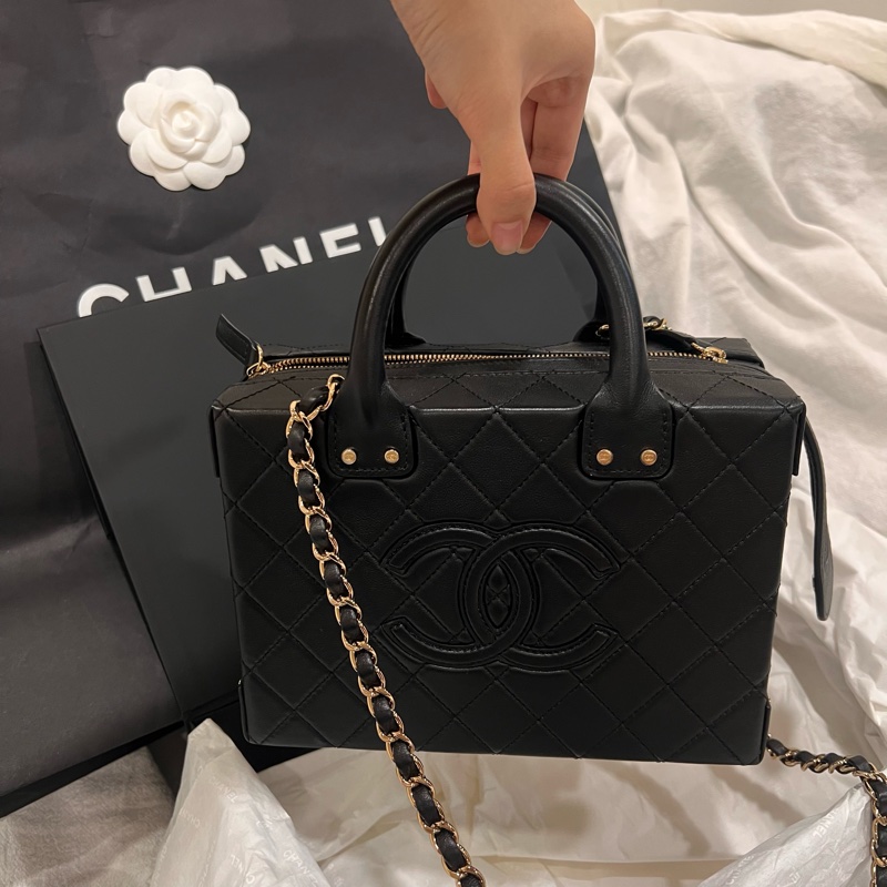 ෆ Chanel 22B Vanity Case限量✨盒子包 🉑放手機-14