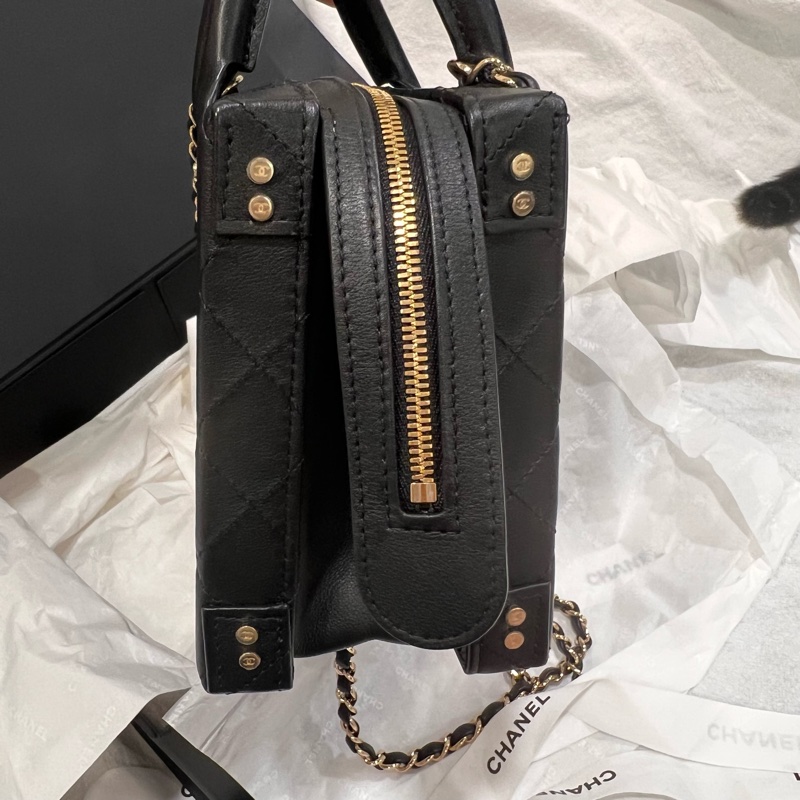ෆ Chanel 22B Vanity Case限量✨盒子包 🉑放手機-20