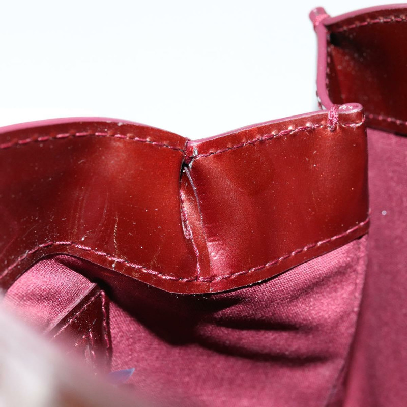 【日本直送】路易威登 Monogram Vernis Wilshire 小手袋 Pomme D'amour M93642 正品 BA12387A-20