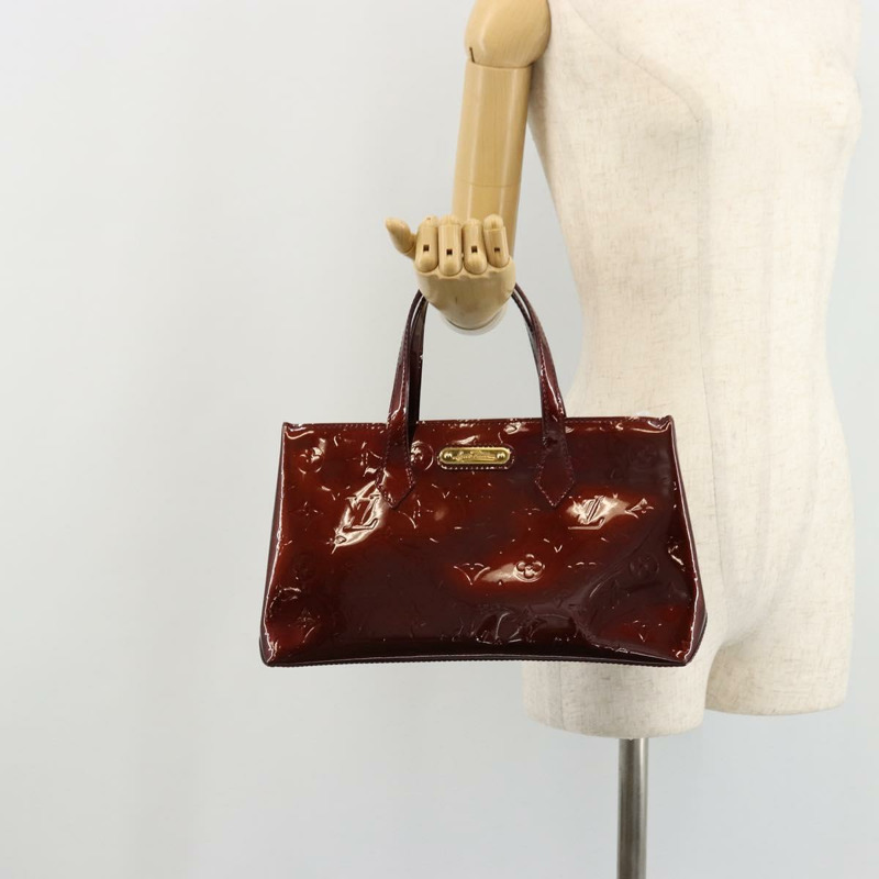 【日本直送】路易威登 Monogram Vernis Wilshire 小手袋 Pomme D'amour M93642 正品 BA12387A-21