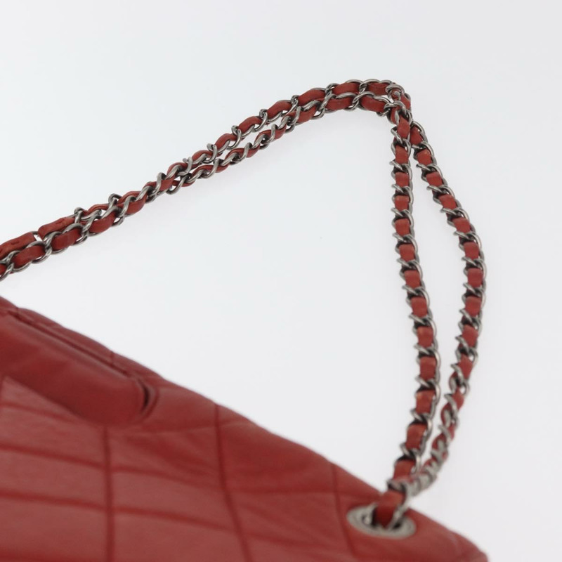 【日本直送】香奈兒 Chain Matelasse 2.55 單肩包，羊皮材質，紅色，銀色雙C標誌，正品編號 bs35062V-9