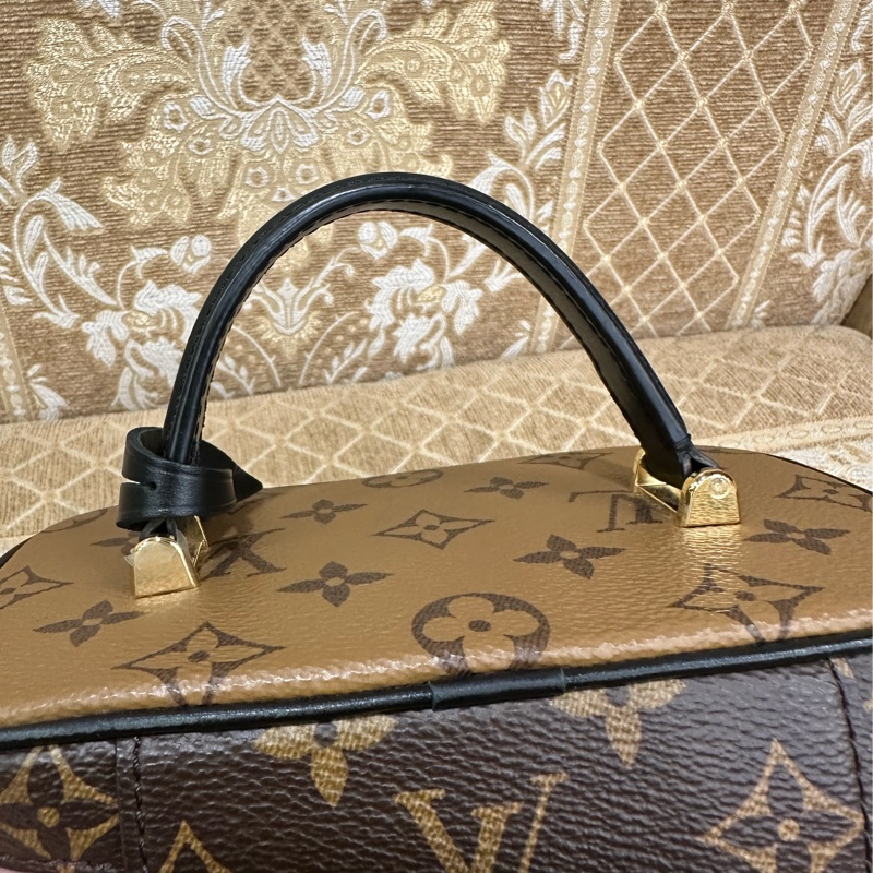 LV 雙色原花金釦Vanity PM手提肩背化妝包M47128-16