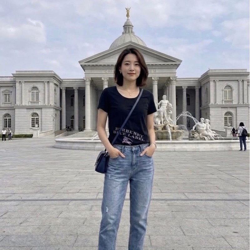 BURBERRY 藍標 黑色大戰馬字母上衣-1