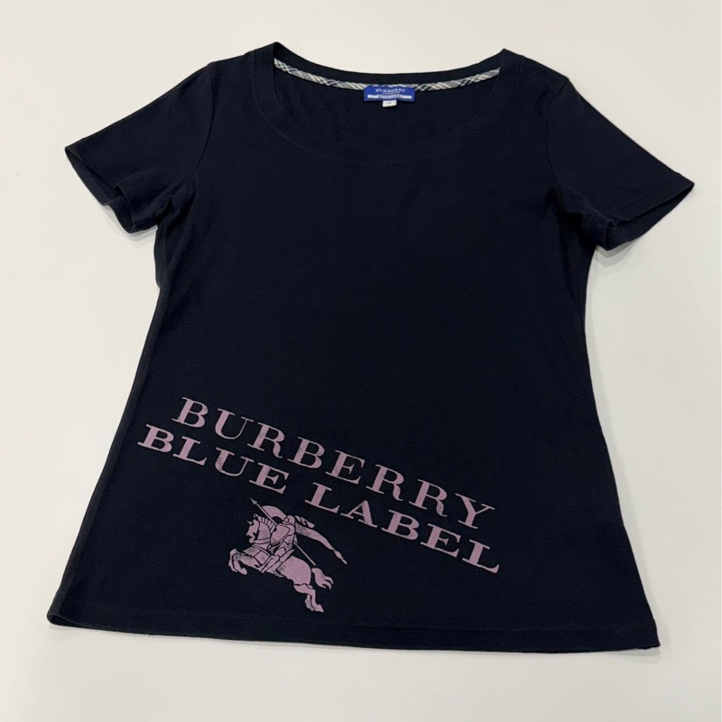 BURBERRY 藍標 黑色大戰馬字母上衣-6