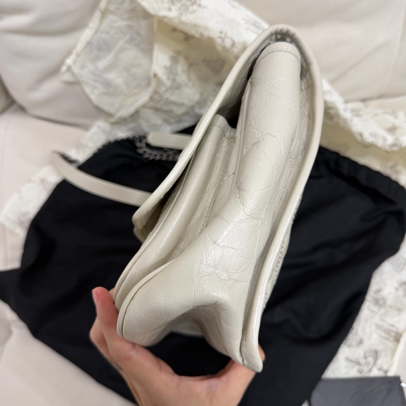 YSL Niki 白色 油蠟牛皮 medium 中號-4