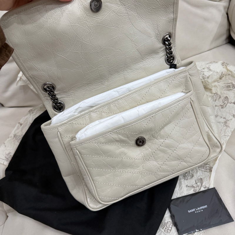 YSL Niki 白色 油蠟牛皮 medium 中號-11