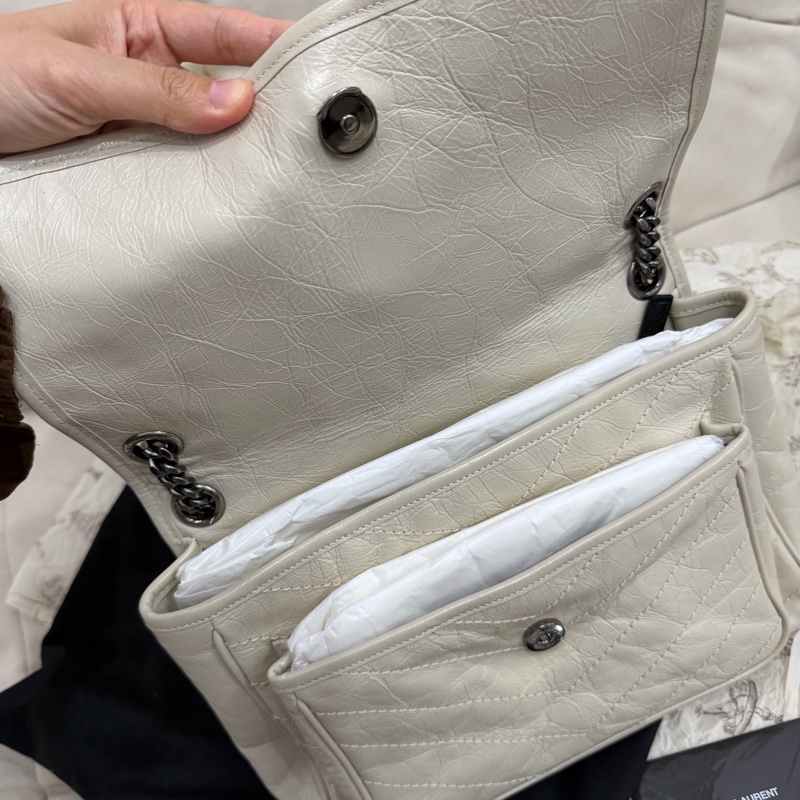 YSL Niki 白色 油蠟牛皮 medium 中號-12