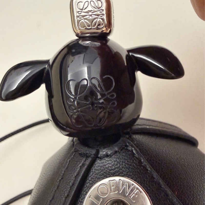 Loewe 吊飾-10