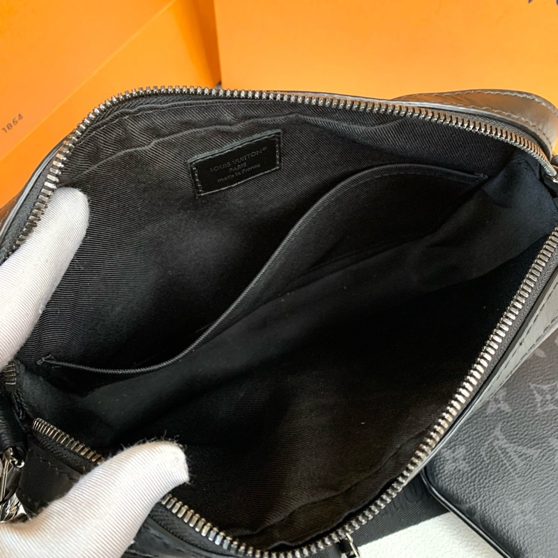 路易威登/Lv 新款Trio黑武士三合一郵差包斜挎包 M69443 芯片款-6