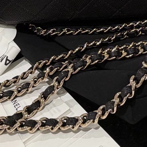 Chanel 黑金口蓋小相機包 鍊條斜背包 全新全套-9