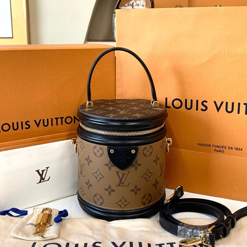 Lv路易威登 Cannes老花發財桶手提單肩斜挎包 m43986 芯片款 23年大全套 有鑰匙鎖頭 -0