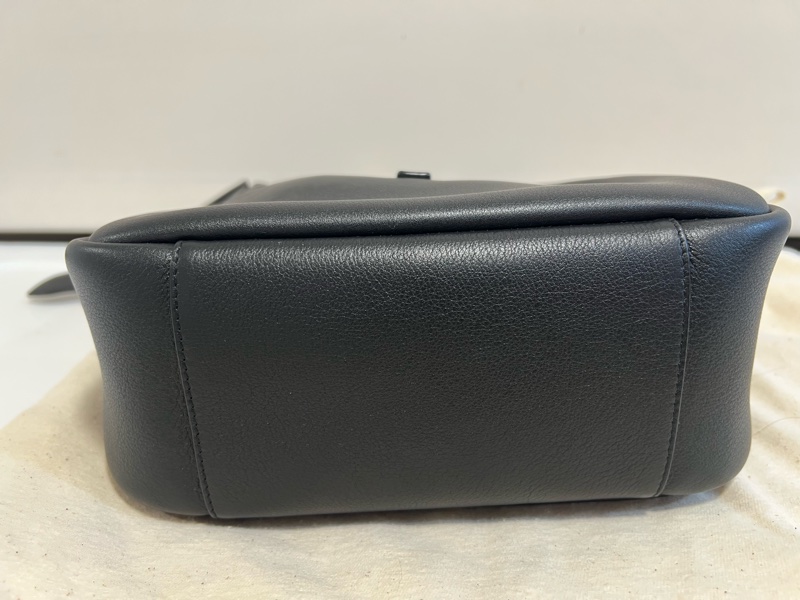YSL LE A 7 小型荔面牛皮革hobo-9