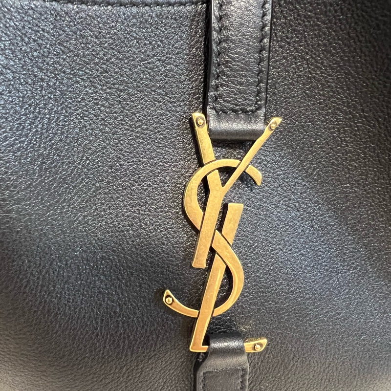 YSL LE A 7 小型荔面牛皮革hobo-17