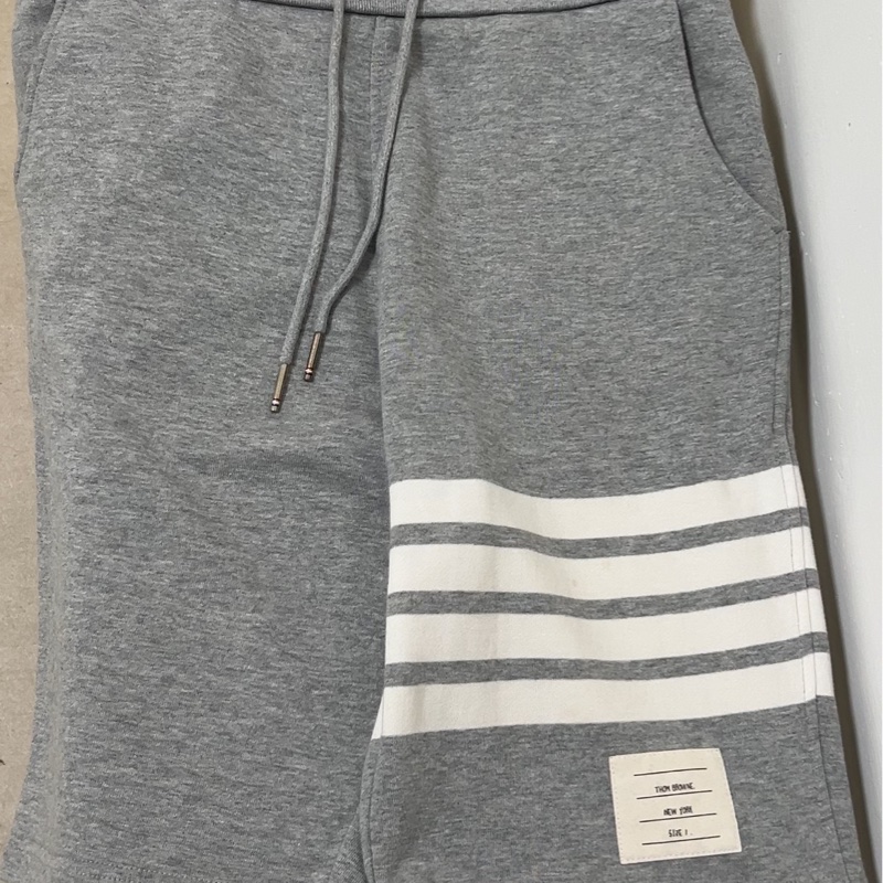 Thom Browne 經典灰色 4-Bar 棉質短褲 Size 1 (近新/已乾洗整燙)-5