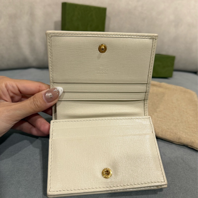 Gucci雙摺短夾附購證防塵紙盒-11