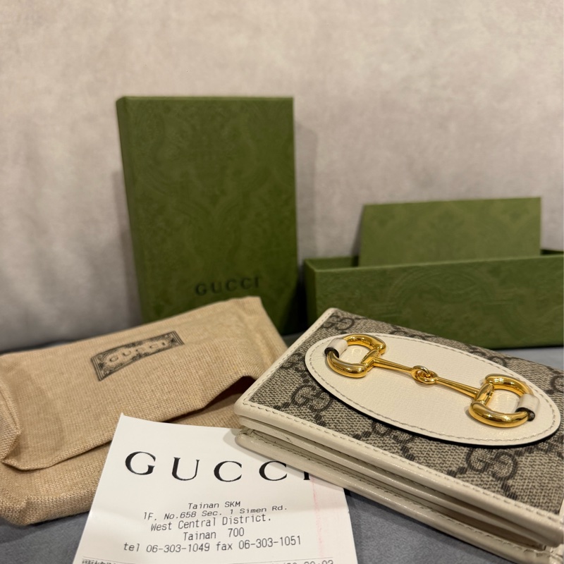 Gucci雙摺短夾附購證防塵紙盒-17