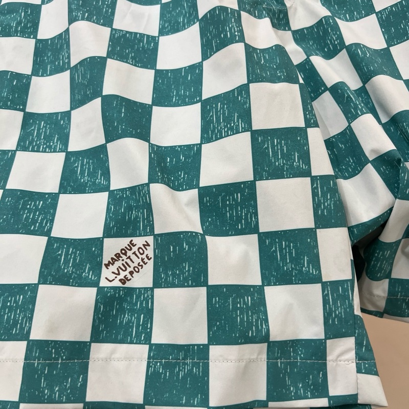 Lv 白綠棋盤格 短褲 38碼-5