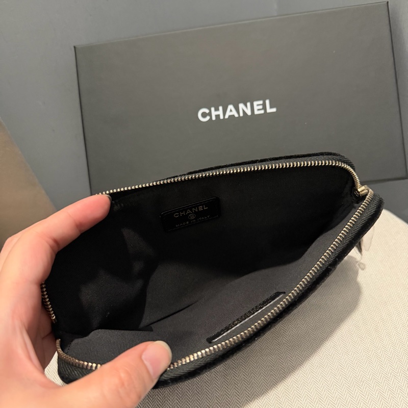 Chanel 香奈兒 絲絨 手拿包 黑-4