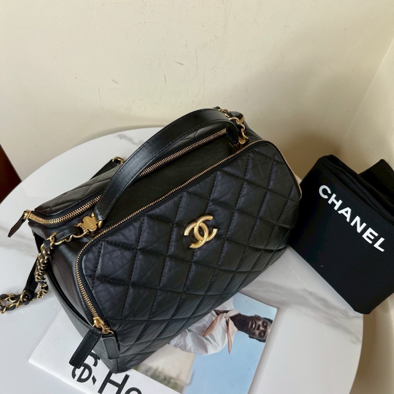 容量顏值雙在線💯Chanel香奈兒23C黑金保齡球包醫生包手提斜挎包-14