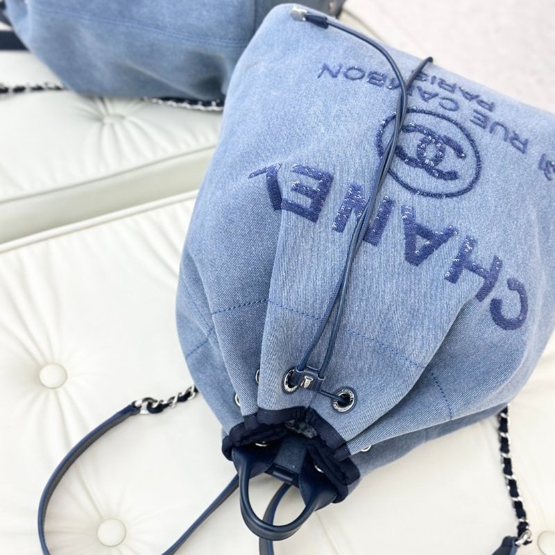 香奈兒/Chanel 海軍藍牛仔亮片銀扣大號沙灘雙肩包-4
