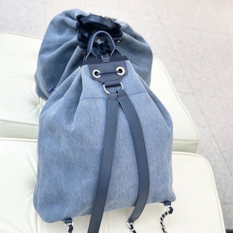 香奈兒/Chanel 海軍藍牛仔亮片銀扣大號沙灘雙肩包-7