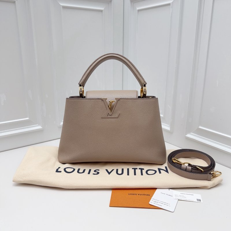 路易威登/Louis Vuitton Capucines 大象灰 Taurillon小牛皮 手提包-0