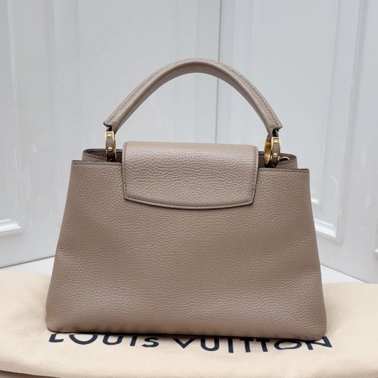 路易威登/Louis Vuitton Capucines 大象灰 Taurillon小牛皮 手提包-6